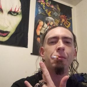 Meet your Posher, Thomas